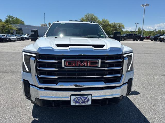 new 2025 GMC Sierra 2500 car, priced at $56,215