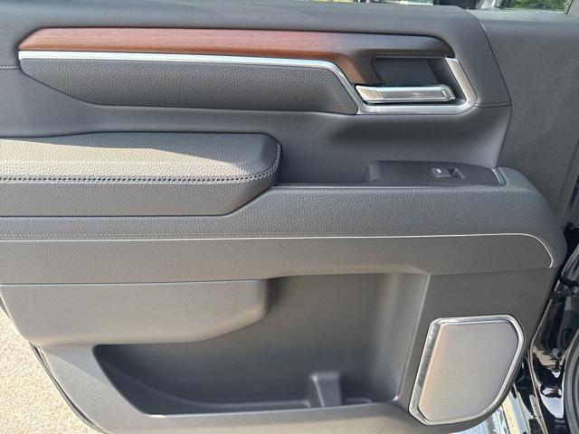 new 2025 GMC Sierra 2500 car, priced at $82,220
