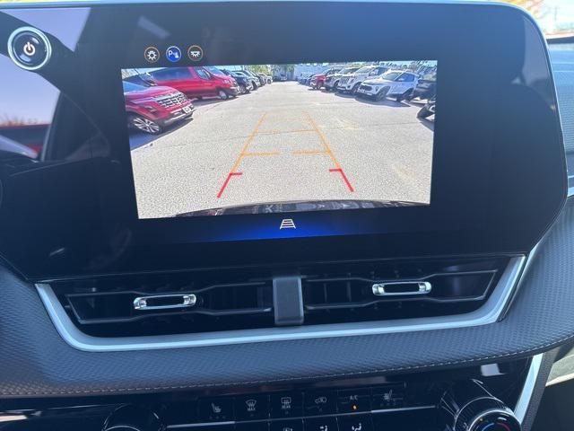 new 2026 Chevrolet Equinox car, priced at $30,495