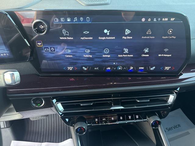 new 2026 Chevrolet Traverse car, priced at $56,380