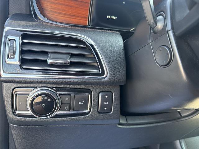 used 2019 Lincoln Navigator L car, priced at $38,999