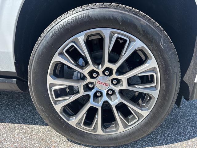 new 2025 GMC Yukon car, priced at $92,675