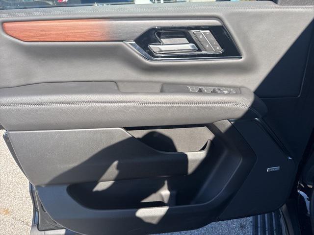 new 2025 GMC Yukon XL car, priced at $97,670