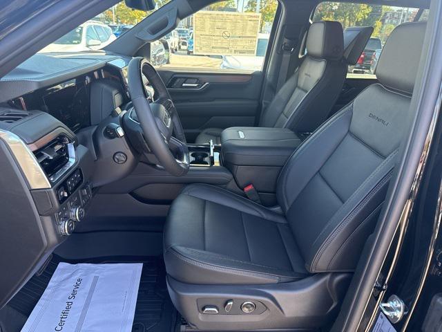 new 2025 GMC Yukon XL car, priced at $97,670