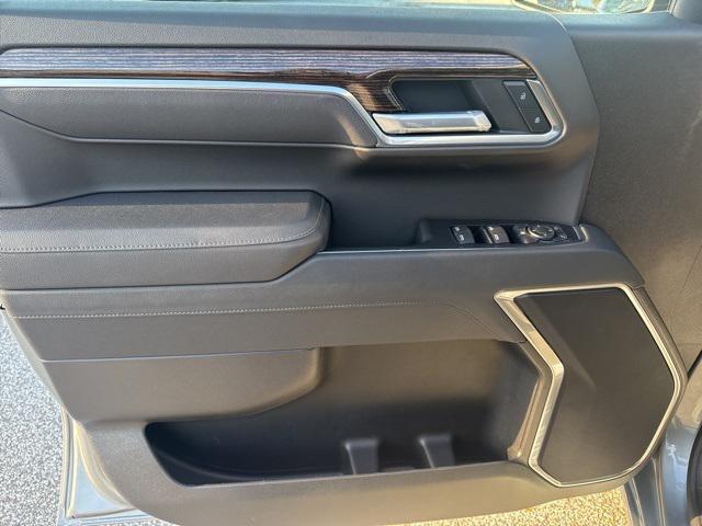 new 2026 GMC Sierra 1500 car, priced at $46,890