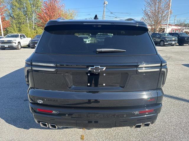 used 2025 Chevrolet Traverse car, priced at $53,999