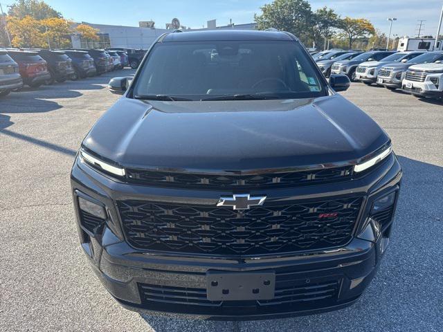 used 2025 Chevrolet Traverse car, priced at $53,999