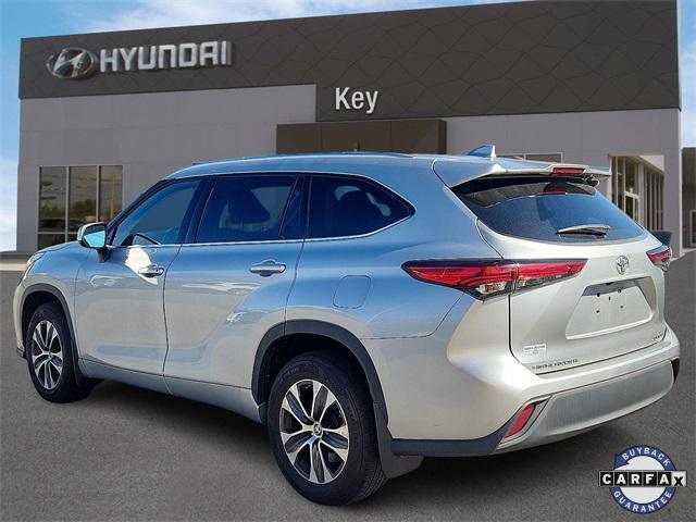 used 2021 Toyota Highlander car, priced at $29,999