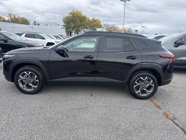 new 2025 Chevrolet Trax car, priced at $24,035