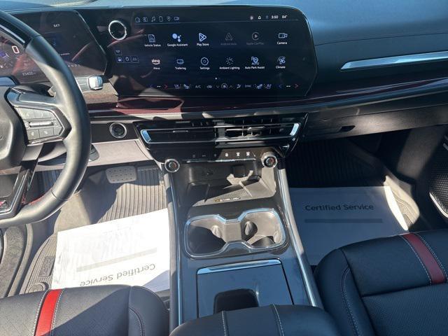 used 2024 Chevrolet Traverse car, priced at $49,999