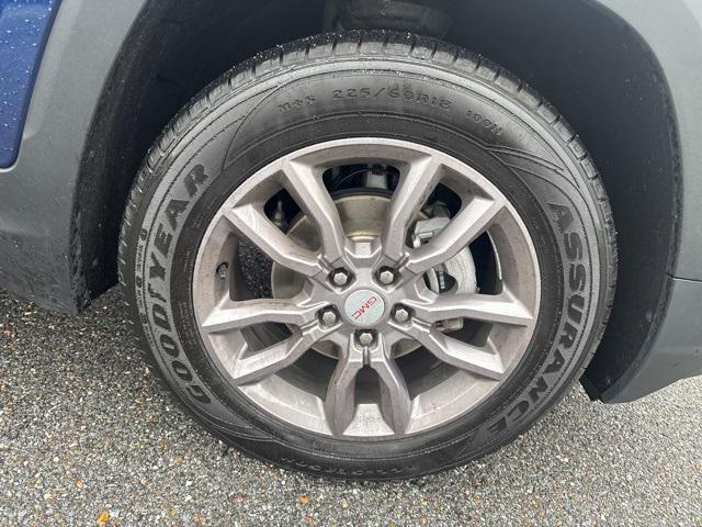 used 2023 GMC Terrain car, priced at $22,999