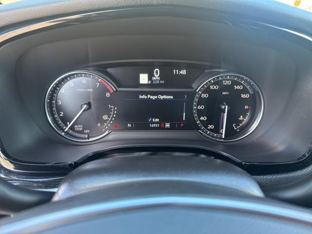 used 2025 Cadillac XT5 car, priced at $42,999