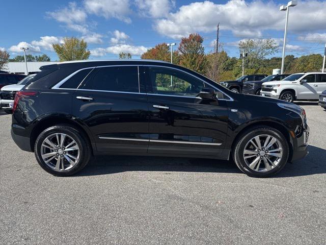 used 2025 Cadillac XT5 car, priced at $42,999