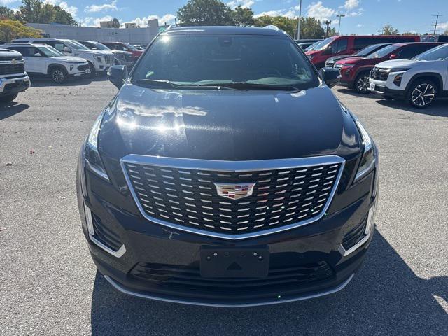 used 2025 Cadillac XT5 car, priced at $42,999