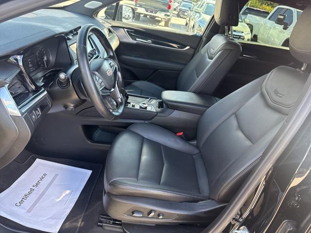 used 2025 Cadillac XT5 car, priced at $42,999