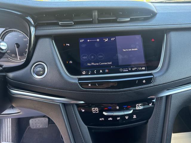 used 2025 Cadillac XT5 car, priced at $42,999