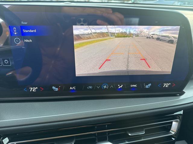 new 2026 Chevrolet Traverse car, priced at $43,620