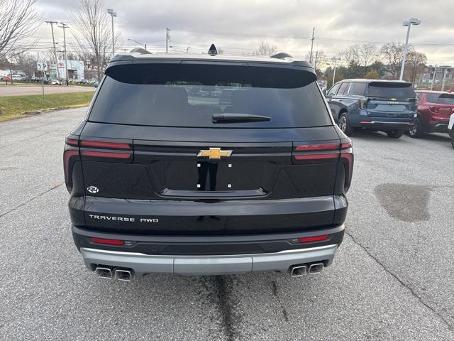 new 2026 Chevrolet Traverse car, priced at $43,620
