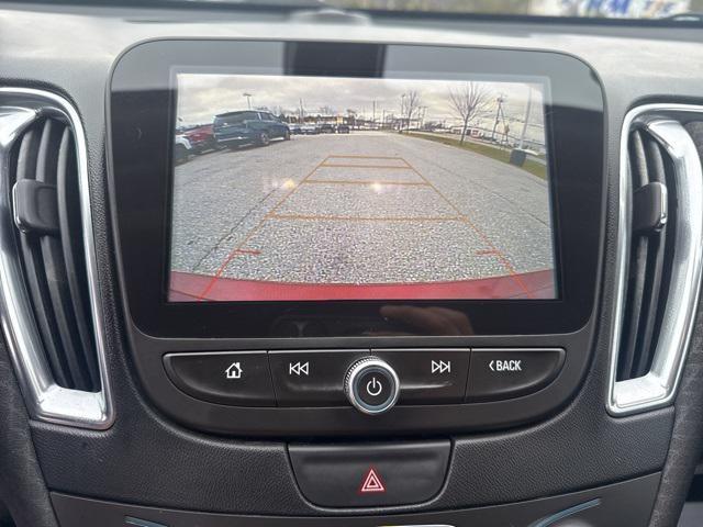 used 2018 Chevrolet Malibu car, priced at $11,309