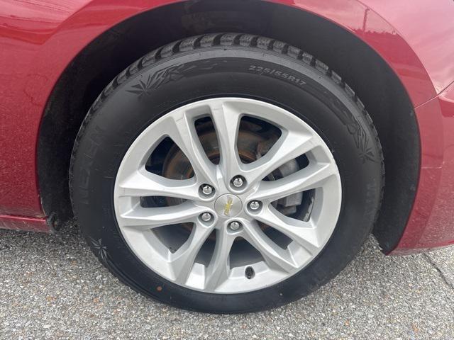 used 2018 Chevrolet Malibu car, priced at $11,309