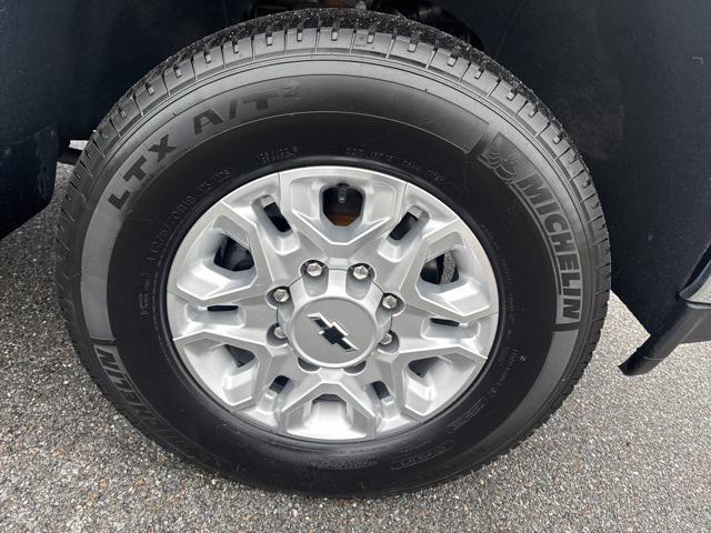 used 2021 Chevrolet Silverado 2500 car, priced at $42,999