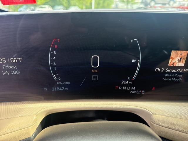 used 2024 Cadillac XT4 car, priced at $34,999
