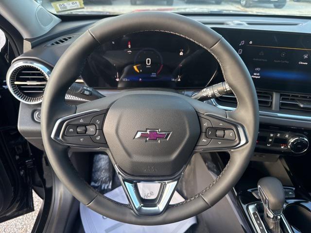 new 2025 Chevrolet Trax car, priced at $25,455