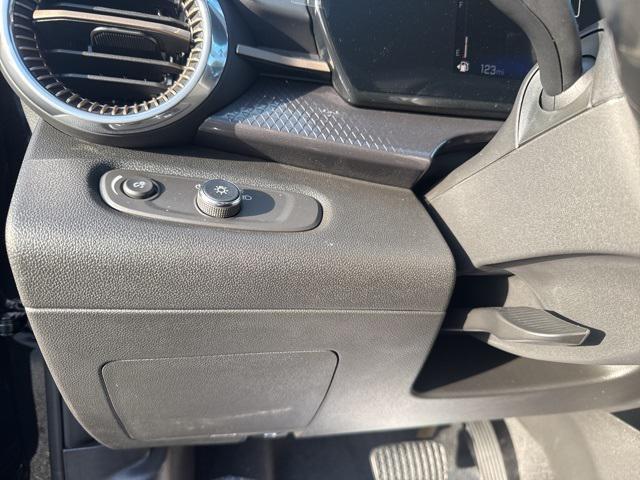 new 2025 Chevrolet Trax car, priced at $25,455