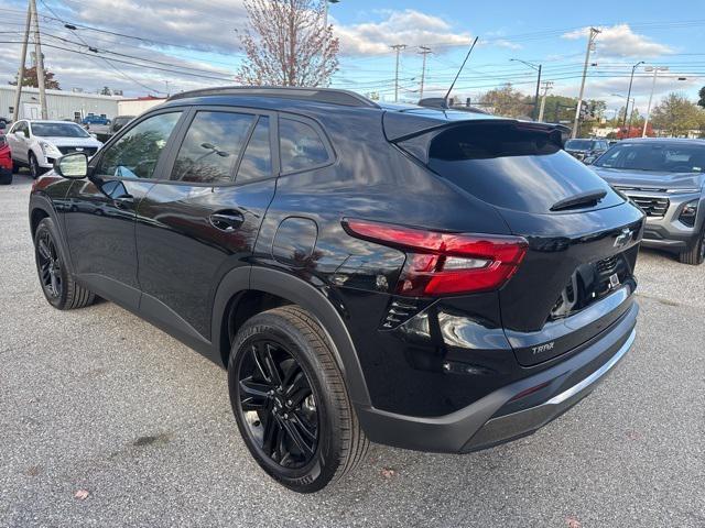 new 2025 Chevrolet Trax car, priced at $25,455