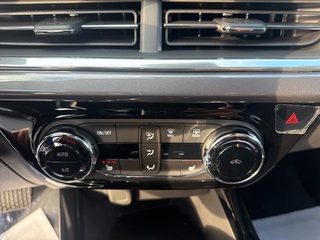 new 2025 Chevrolet Trax car, priced at $25,455