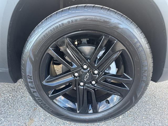 new 2025 Chevrolet Trax car, priced at $25,455