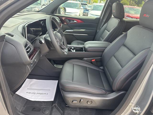 new 2026 Chevrolet Traverse car, priced at $52,220