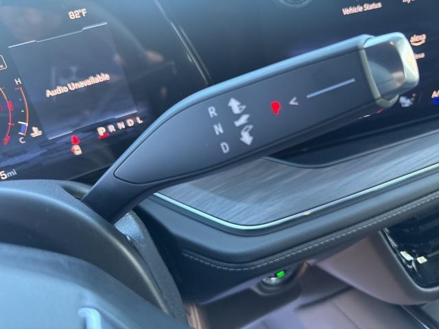 new 2025 Chevrolet Suburban car, priced at $69,780