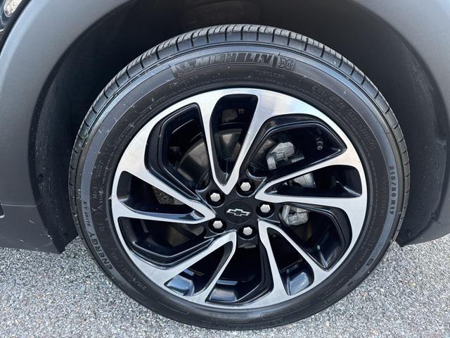 used 2023 Chevrolet Bolt EUV car, priced at $24,995