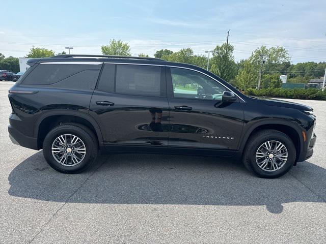 new 2025 Chevrolet Traverse car, priced at $43,195