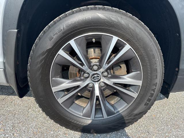 used 2016 Toyota Highlander car, priced at $19,499
