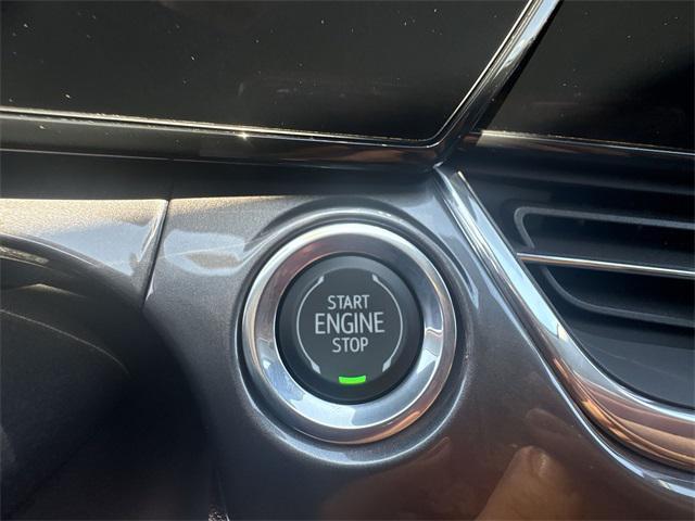 new 2025 Chevrolet Trax car, priced at $25,090