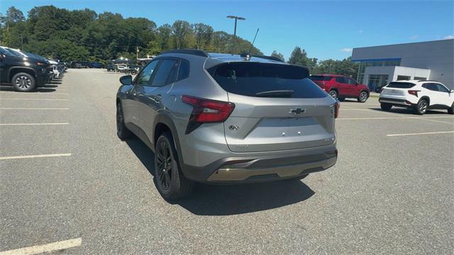 new 2025 Chevrolet Trax car, priced at $25,090