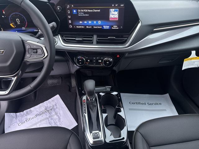 new 2025 Chevrolet Trax car, priced at $25,090