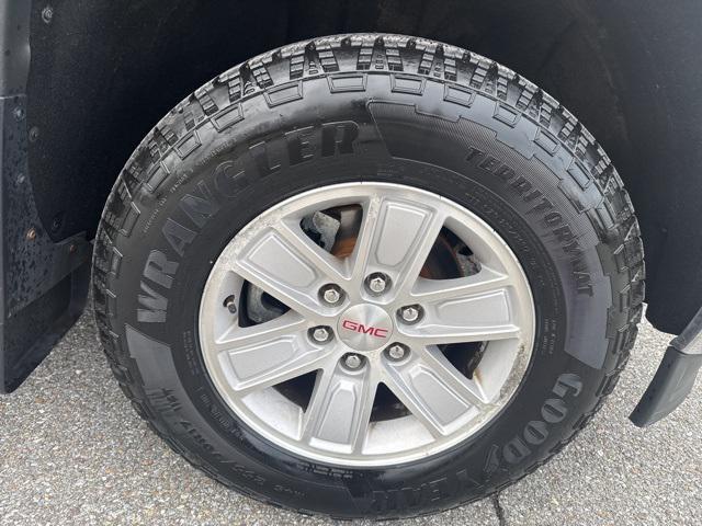 used 2014 GMC Sierra 1500 car, priced at $20,999