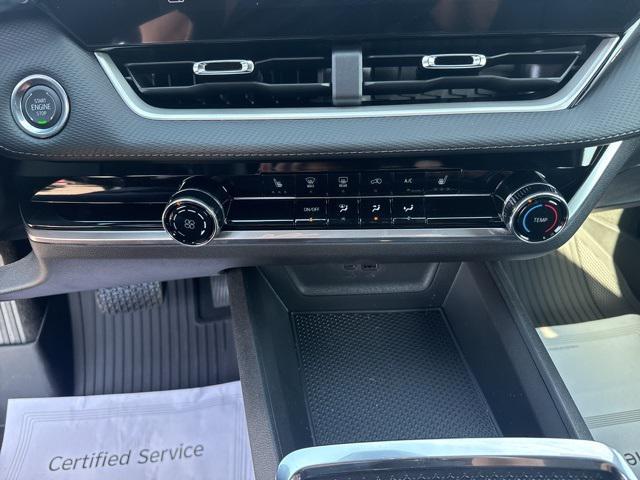 new 2026 Chevrolet Equinox car, priced at $30,820