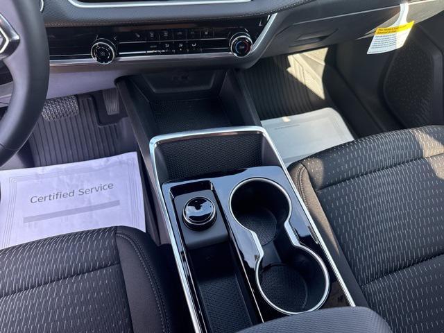 new 2026 Chevrolet Equinox car, priced at $30,820