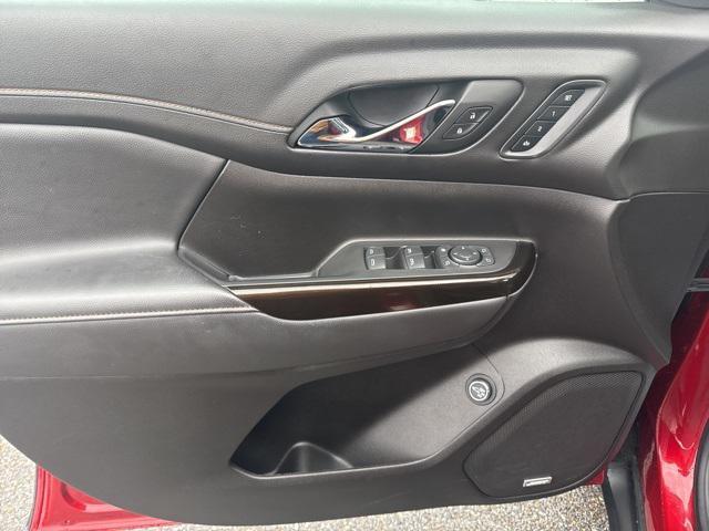 used 2023 GMC Acadia car, priced at $33,999