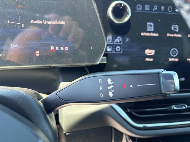 new 2025 Chevrolet Equinox EV car
