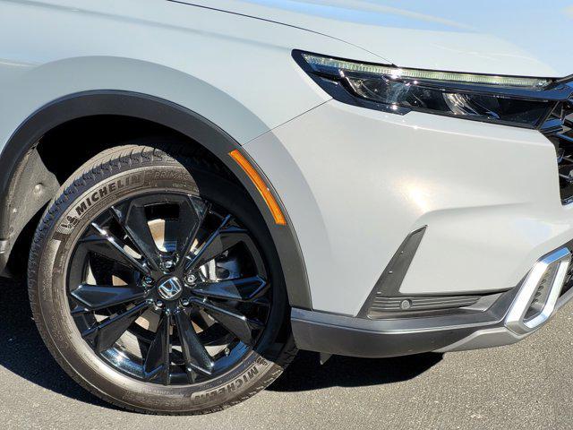 used 2025 Honda CR-V Hybrid car