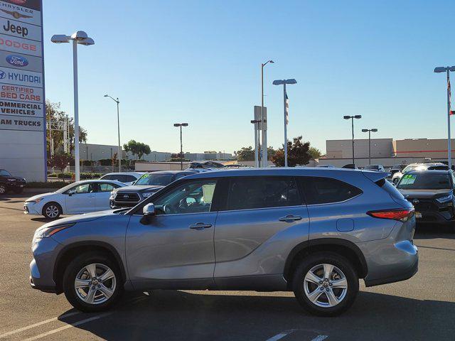 used 2022 Toyota Highlander car