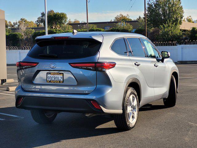 used 2022 Toyota Highlander car