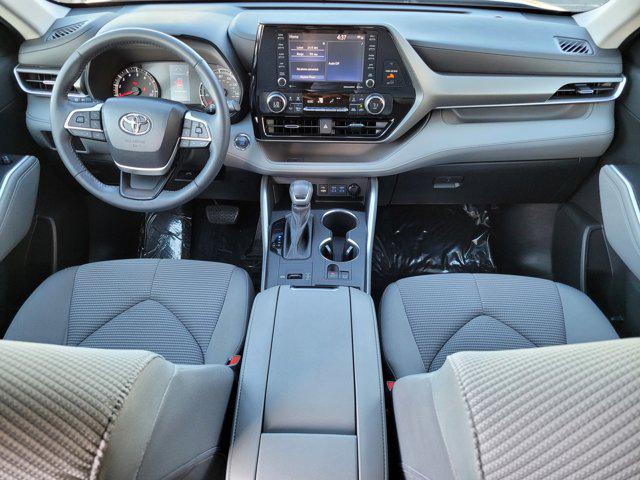 used 2022 Toyota Highlander car