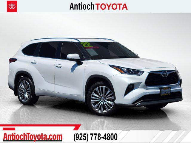 used 2022 Toyota Highlander car, priced at $41,999