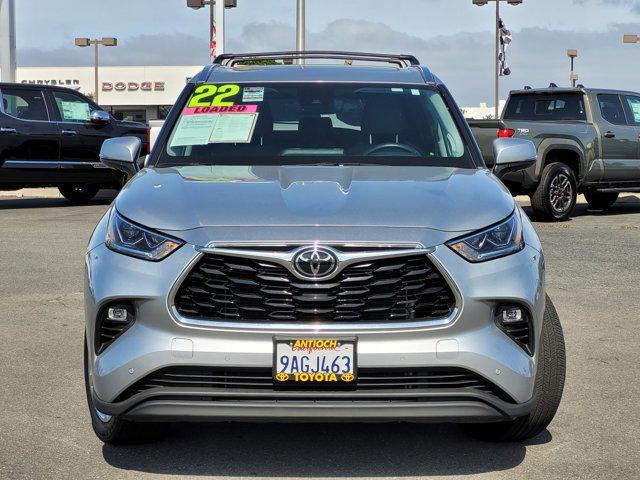 used 2022 Toyota Highlander car